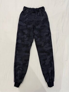 Lululemon Black Camo Jogger Pants
